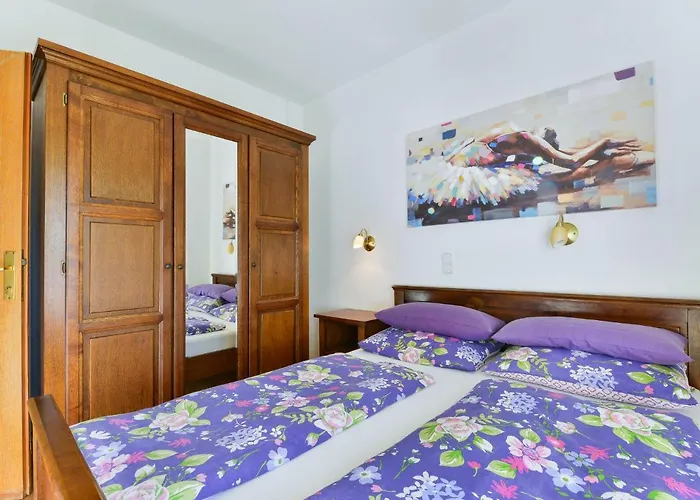 Jadran-3 By Interhome